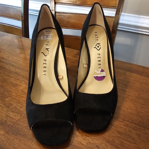 Katy Perry Blace Suede Peep Toe block heel pumps / shoes Size 6.5 NEW - Picture 4 of 7